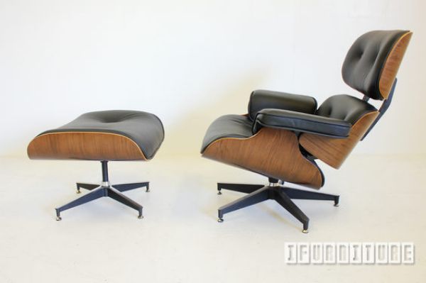 Picture of EAMES Lounge Chair Replica *Italian Leather