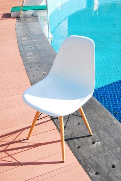 Picture of DSW Replica Eames Dining Side Chair