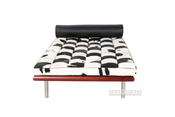 Picture of Barcelona Italian Leather Day bed *Pony Hide - Pony Leather