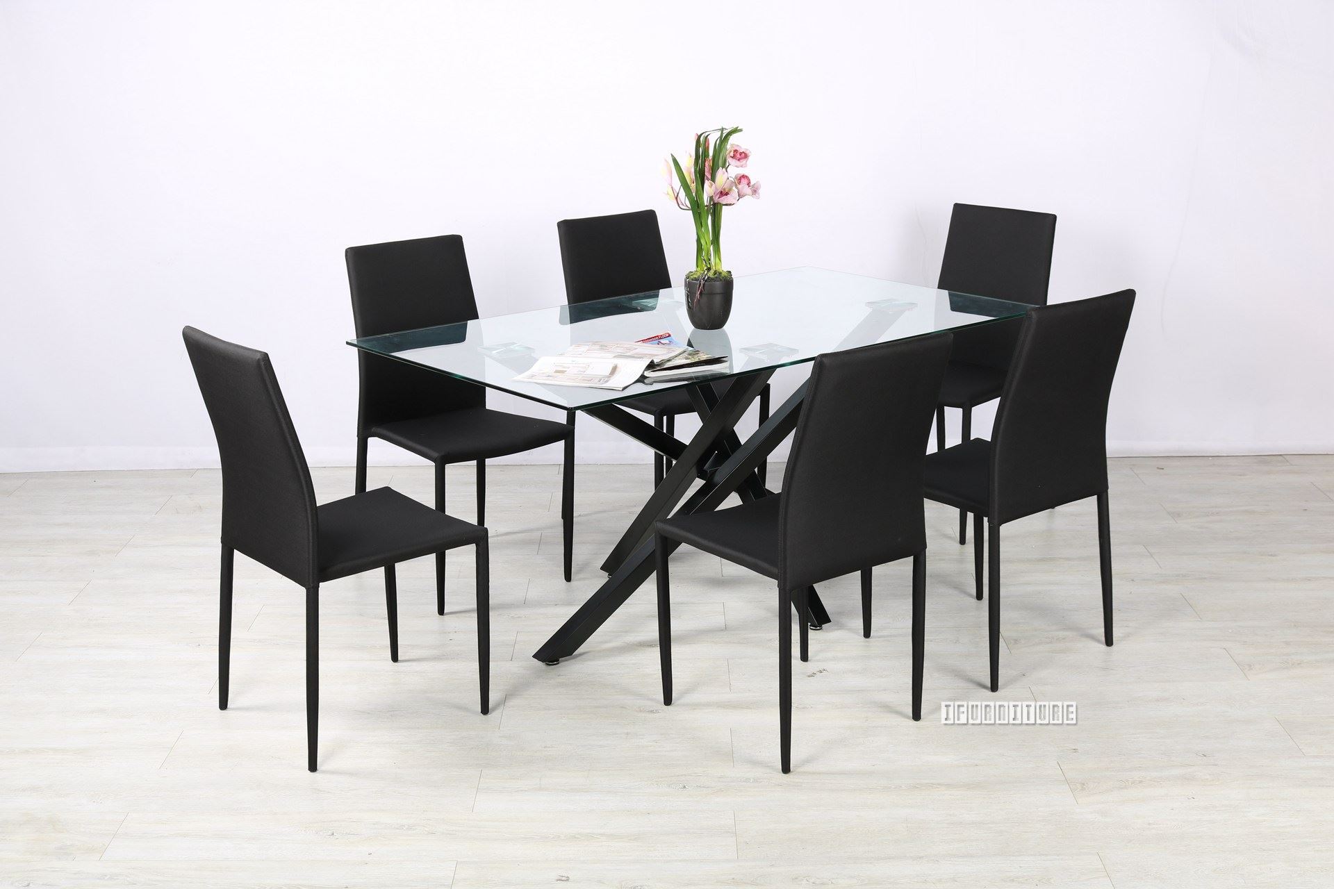 STUTTGART 160 Dining Table Black
