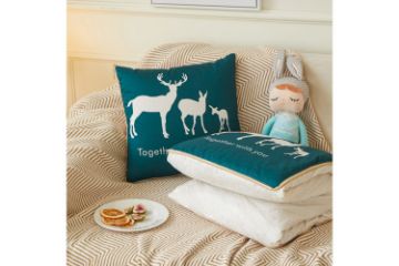 Picture of 2-in-1 Multifunction Throw Pillow & Cotton Blanket/Quilt (Green Deer)