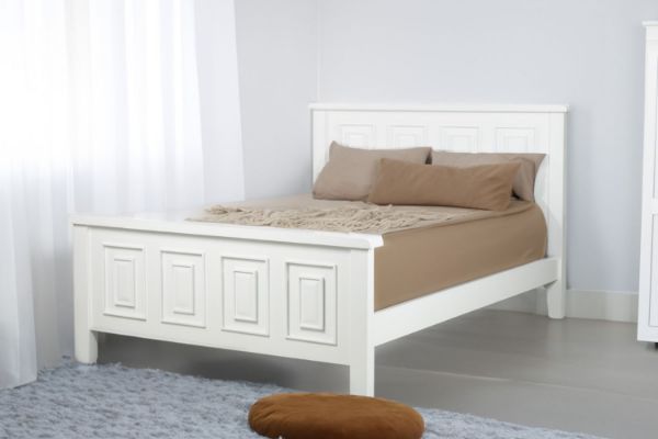 Picture of FRANCO Queen/Super King Size Solid NZ Pine Bed Frame (White) 