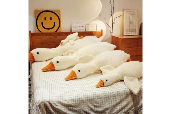 Picture of STUFFED GOOSE H90/H130/H160 Plush Cushion