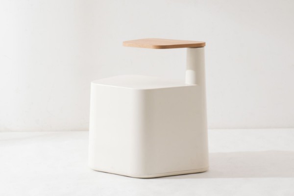 Picture of  [FLOOR MODEL CLEARANCE] COSH Swivel Coffee Table/Laptop Desk