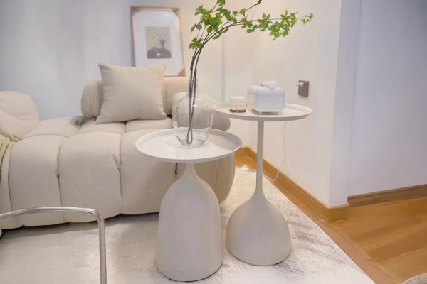 Picture of  [FLOOR MODEL CLEARANCE]HIDA GOBLET Shaped Nesting Table Set (White)