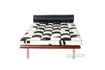 Picture of  [FLOOR MODEL CLEARANCE]  Barcelona Italian Leather Day bed *Pony Hide - Pony Leather