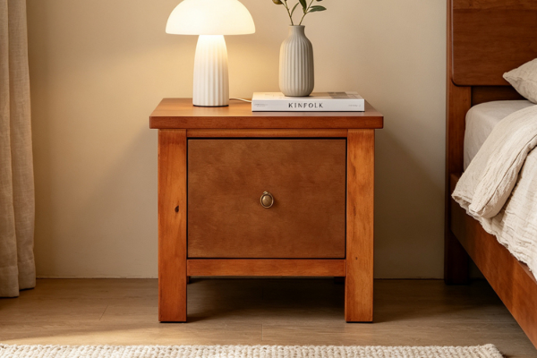 Picture of [FLOOR MODEL CLEARANCE] METRO Pine Side Table (Caramel)